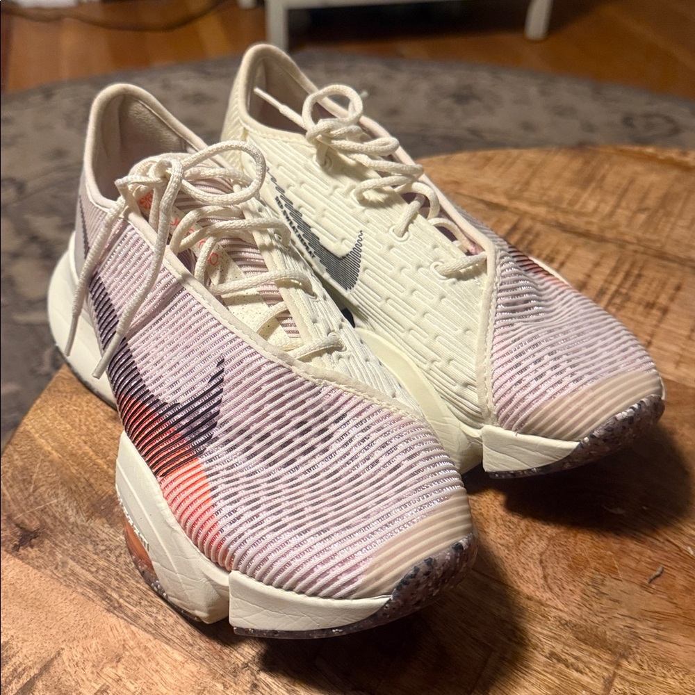 Nike Women's Sneakers in Pink and Cream